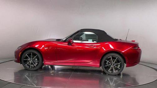 2025 Mazda MX-5 Miata Grand Touring