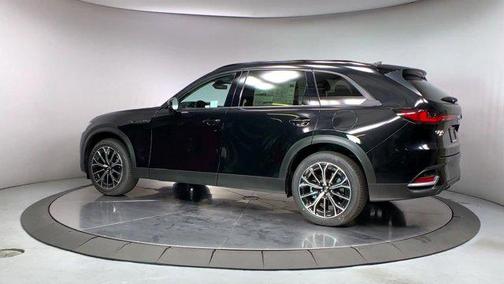 2025 Mazda CX-70 PHEV Premium Package