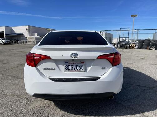 2018 Toyota Corolla SE