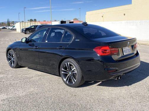 2018 BMW 330e iPerformance