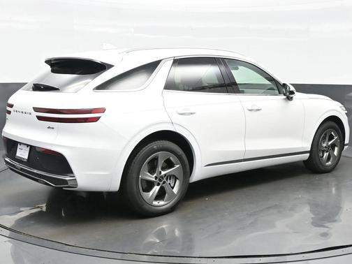 2026 Genesis GV70 2.5T Select