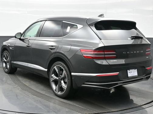 2025 Genesis GV80 2.5T