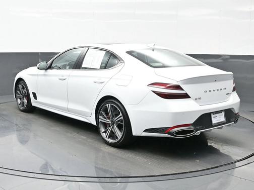 2025 Genesis G70 3.3T AWD Sport Advanced
