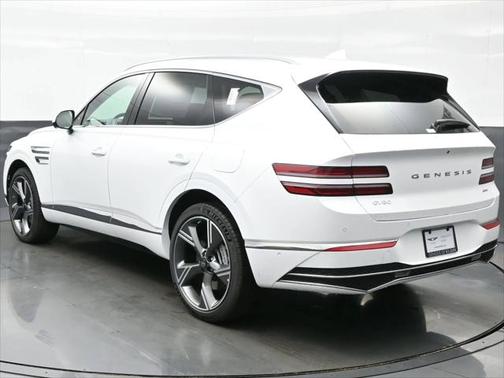 2025 Genesis GV80 2.5T