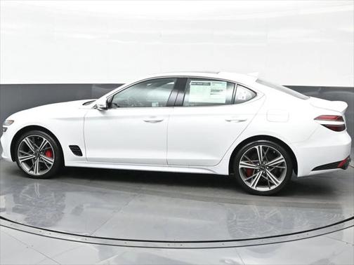 2025 Genesis G70 2.5T AWD
