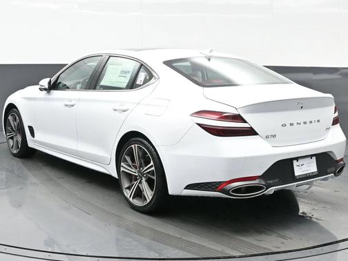 2025 Genesis G70 2.5T AWD