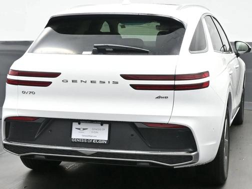 2026 Genesis GV70 2.5T Advanced