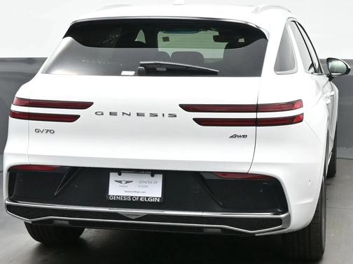 2026 Genesis GV70 2.5T Advanced