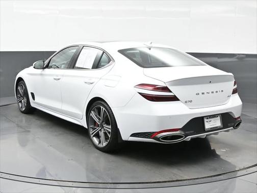2025 Genesis G70 2.5T AWD