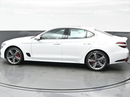 2025 Genesis G70 2.5T AWD