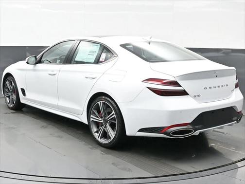 2025 Genesis G70 2.5T AWD
