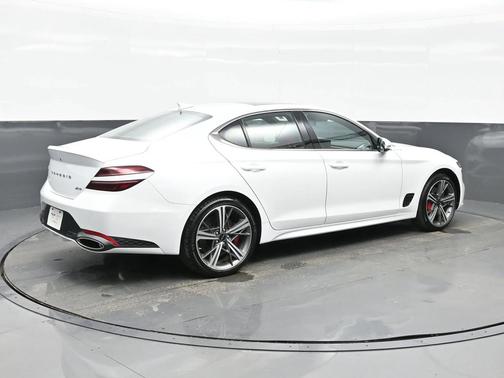 2025 Genesis G70 2.5T AWD