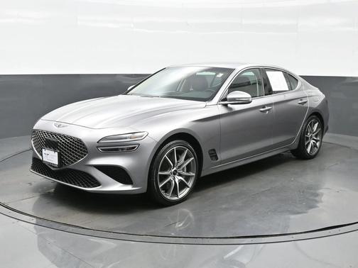 2024 Genesis G70 2.5T