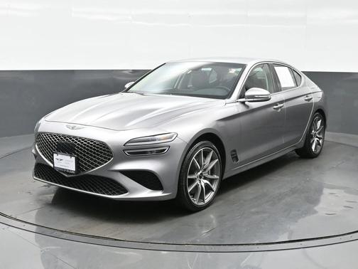 2024 Genesis G70 2.5T