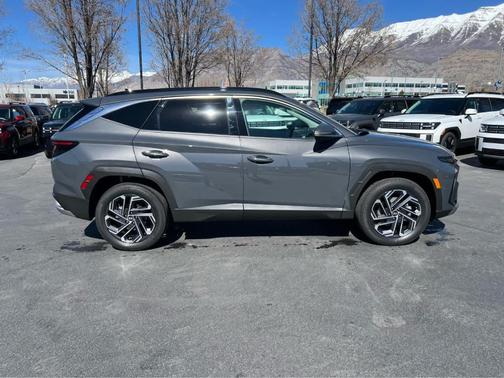 Gray 2026 Hyundai TUCSON Hybrid Limited