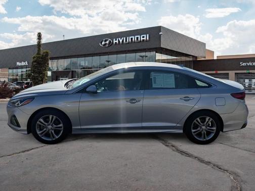 2019 Hyundai SONATA SEL