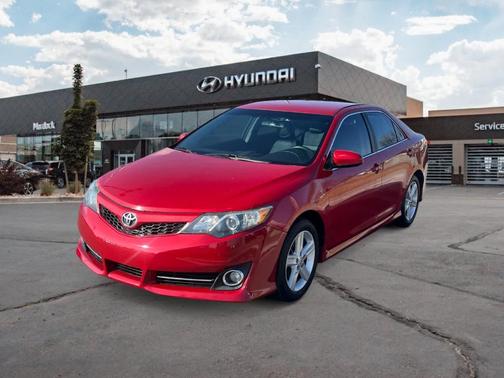 2014 Toyota Camry SE