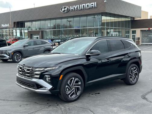Ash Black 2026 Hyundai TUCSON Hybrid Limited