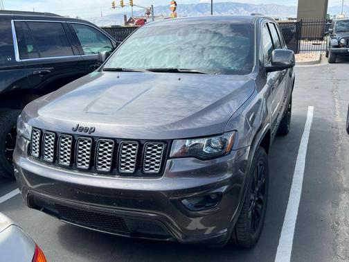 2021 Jeep Grand Cherokee Laredo X