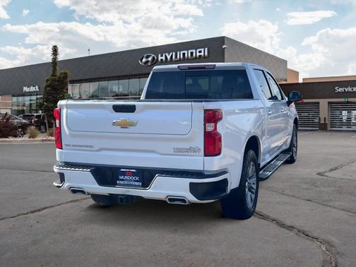 2022 Chevrolet Silverado 1500 Limited High Country