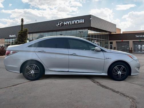 2013 Hyundai SONATA Hybrid Base