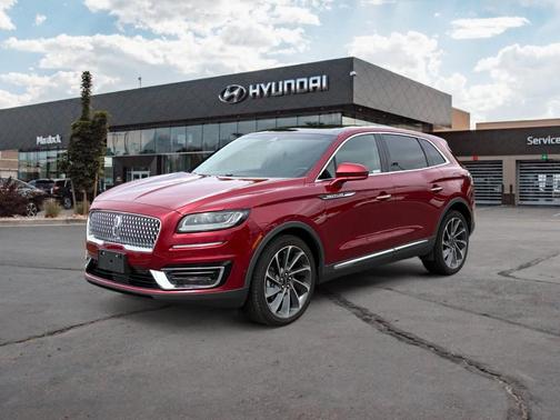 2019 Lincoln Nautilus Reserve