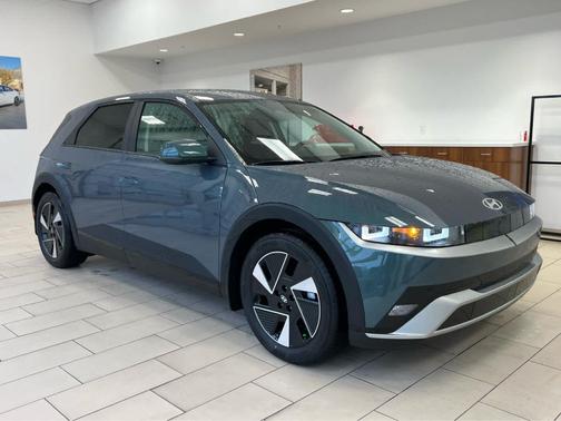 2026 Hyundai IONIQ 5 SE