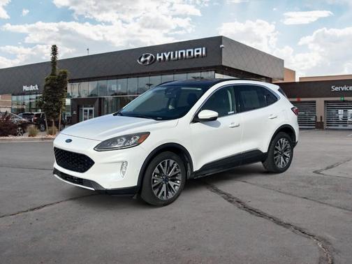 2020 Ford Escape Titanium