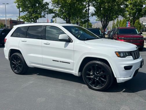 2018 Jeep Grand Cherokee Altitude