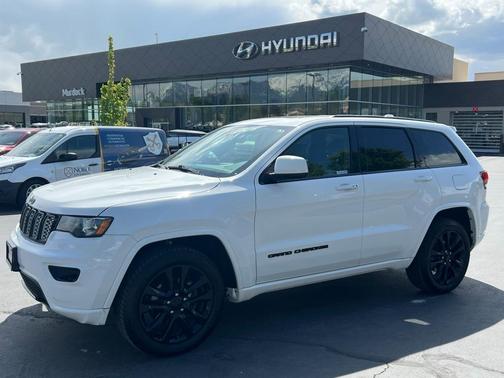 2018 Jeep Grand Cherokee Altitude