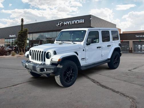 2022 Jeep Wrangler Unlimited Sahara Altitude