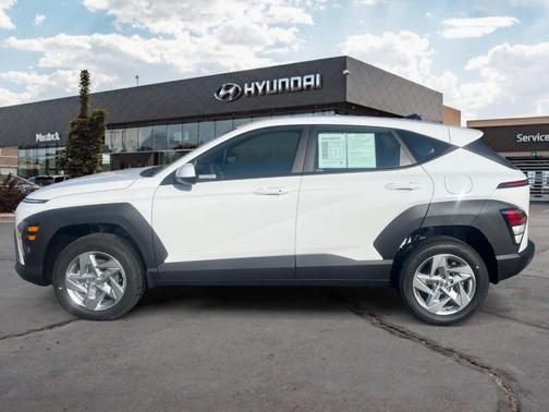Atlas 2026 Hyundai KONA SE