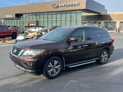 2019 Nissan Pathfinder SL