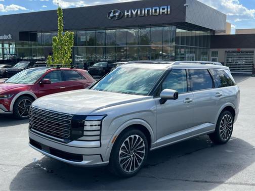 Silver Metallic 2026 Hyundai PALISADE Calligraphy
