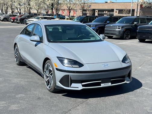 2023 Hyundai IONIQ 6 SEL