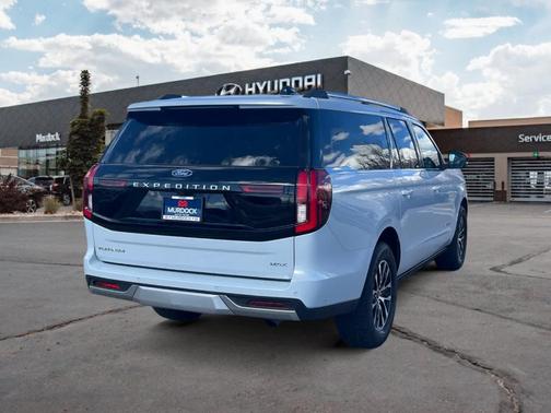 2025 Ford Expedition Max Platinum