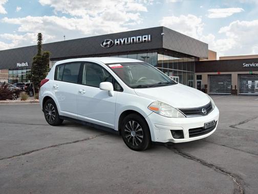 2012 Nissan Versa 1.8 S