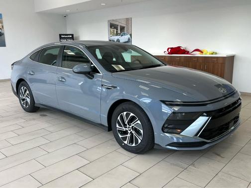 2026 Hyundai SONATA Hybrid Blue