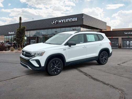 2022 Volkswagen Taos 1.5T S