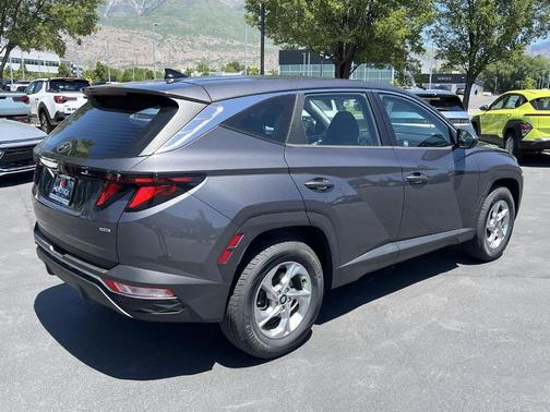 Portofino Gray 2022 Hyundai TUCSON SE
