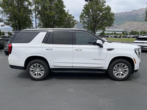 Summit White 2025 GMC Yukon Denali