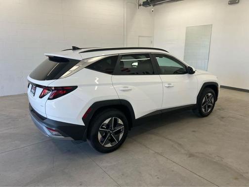 Serenity White Pearl 2026 Hyundai TUCSON SEL