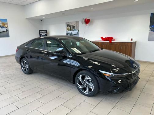 2026 Hyundai ELANTRA HEV Limited