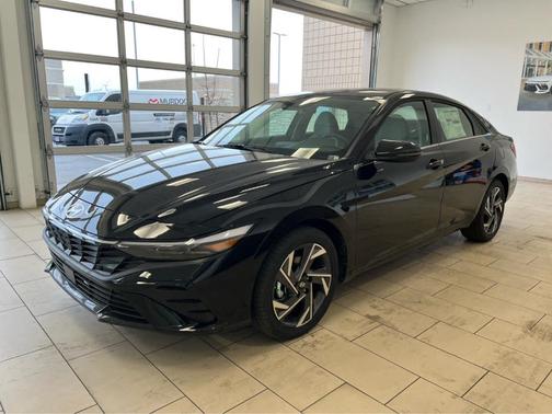 2026 Hyundai ELANTRA HEV Limited