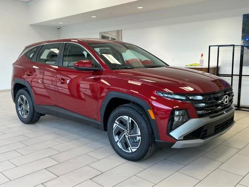 2026 Hyundai TUCSON Hybrid Blue SE