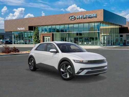 2026 Hyundai IONIQ 5 SE