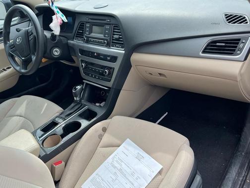 2017 Hyundai SONATA Base