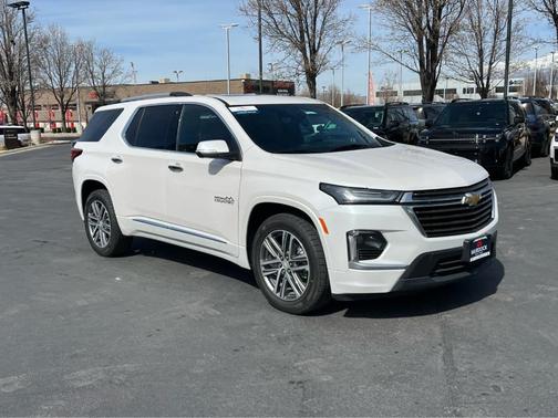 2023 Chevrolet Traverse High Country