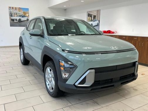 2026 Hyundai KONA SE