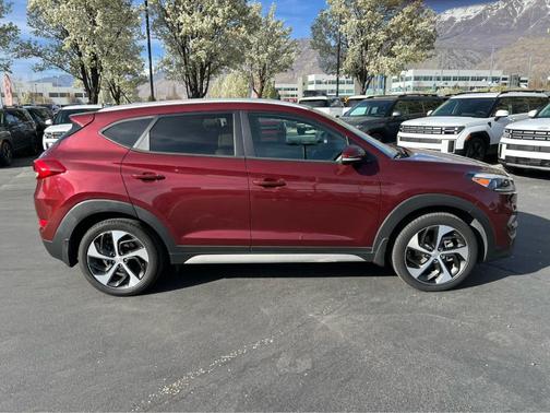 Ruby Wine 2017 Hyundai TUCSON Sport